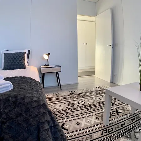 アパート Kaupunkikoti 2-room C22